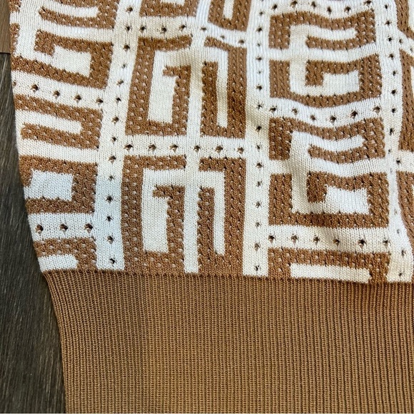 Women’s Sleeveless Knit Crop Top White and Tan Round Neck Size L - Picture 4 of 6